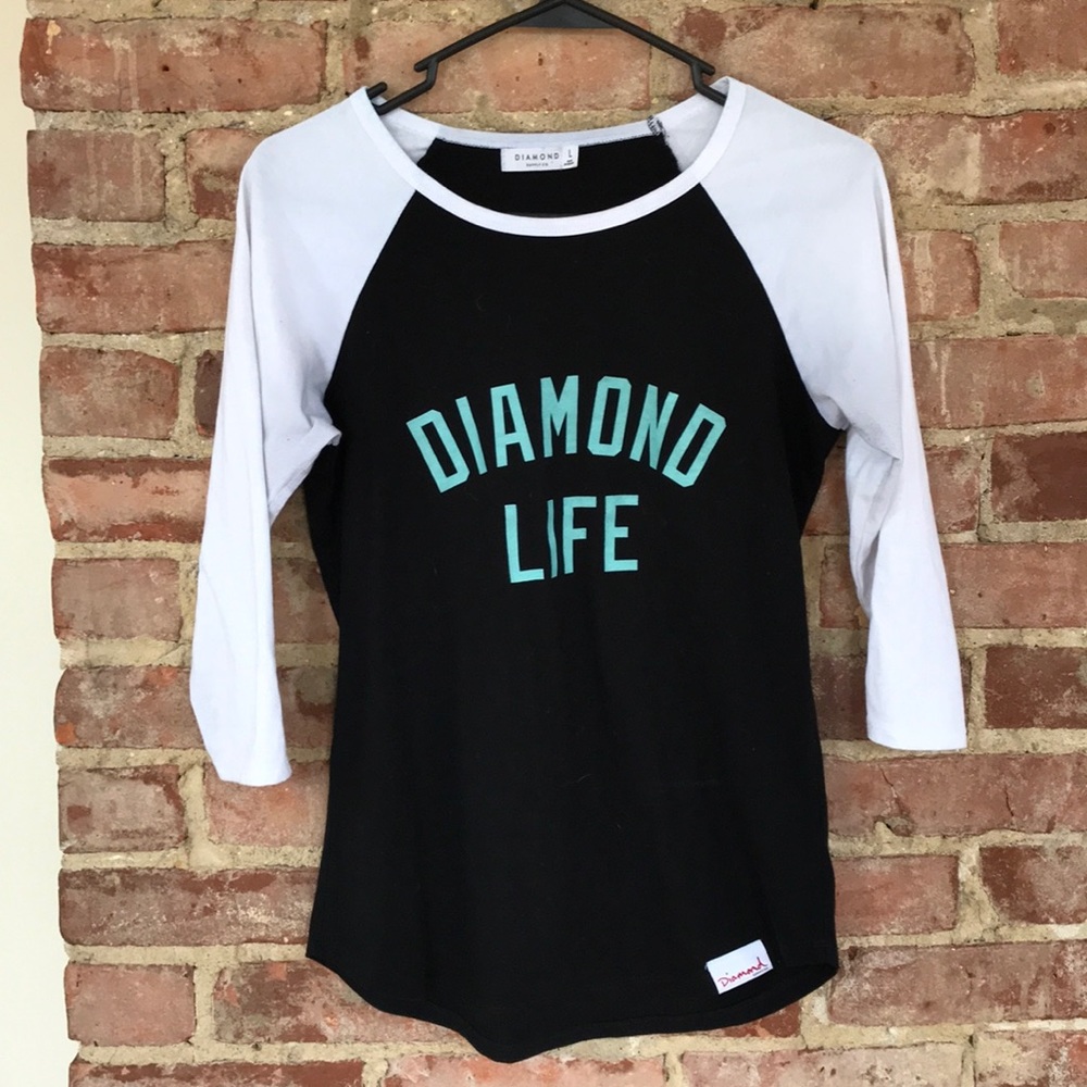 Quarter sleeve shirt